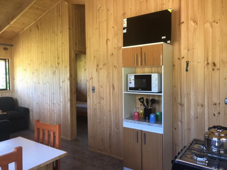 ARRIENDO CASA EN HUELLAHUE A 5KM DE PANGUIPULLI