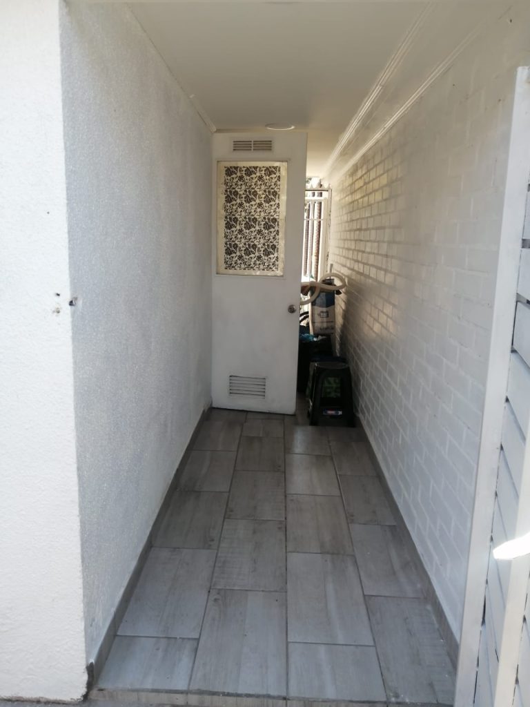 Casa 3D 2B con Amplio Patio en Casas del Valle
