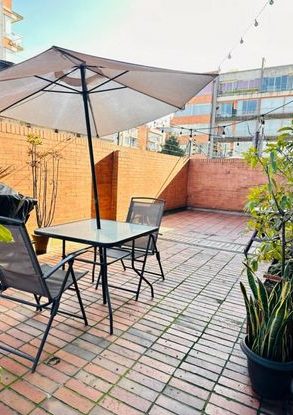 Venta / Arriendo Oficina de 253 m² en North Point