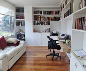 estudio con ventana apartamento chico bogota