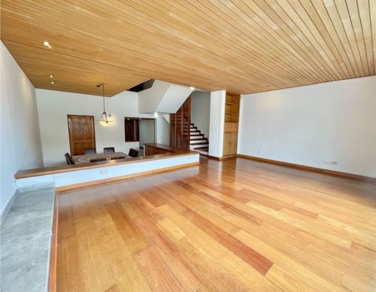 ARRIENDO APARTAESTUDIO AMOBLADO CHICO RESERVADO BOGOTA