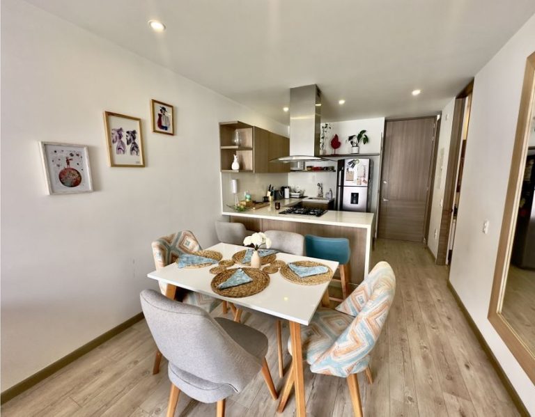 Bodega en arriendo en Fontibón de 328m²