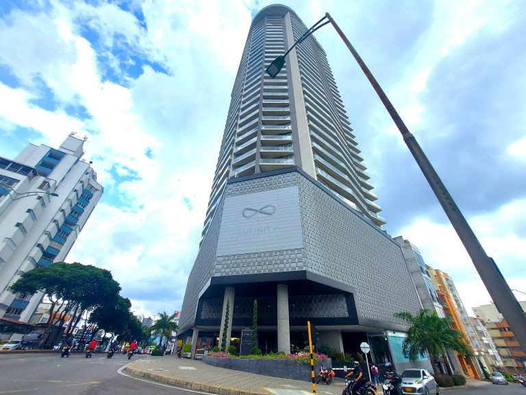 Apartamento en arriendo en CR La Hacienda
