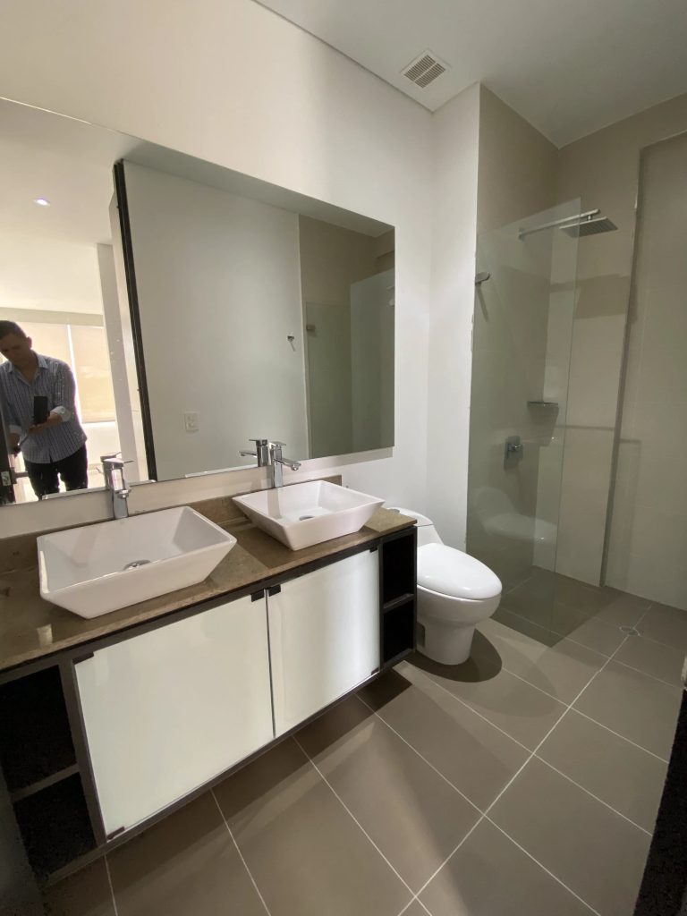 Apartamento en arriendo barrio el Caudal