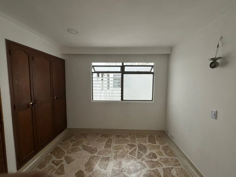 Apartamento dúplex en Arriendo en Laureles 134m²
