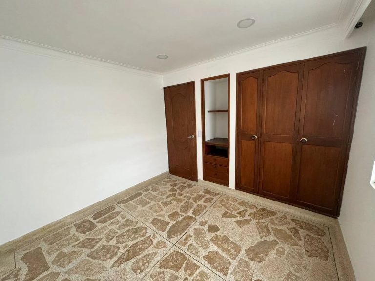 Apartamento dúplex en Arriendo en Laureles 134m²