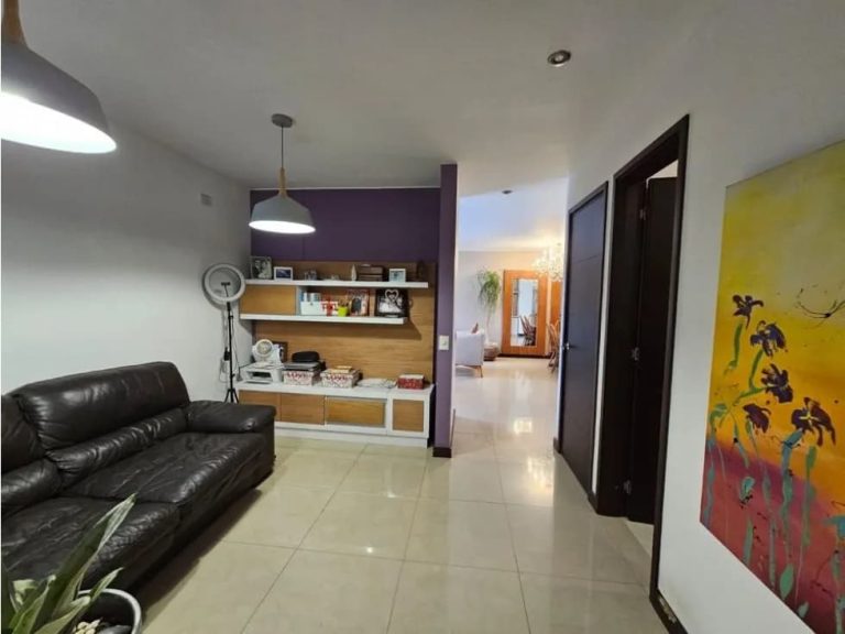 Apartamento en arriendo en el barrio Santa Teresita