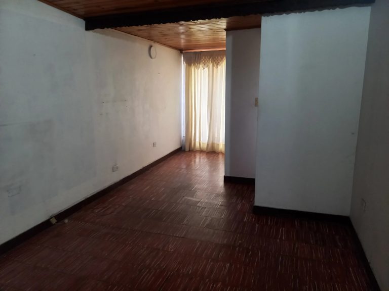 Casa en arriendo en barrio Santa Helena
