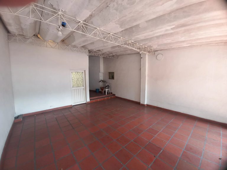 Casa en arriendo en barrio Santa Helena