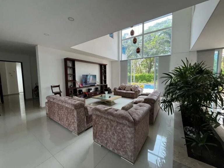 Hermosa casa campestre en arriendo en Apiay