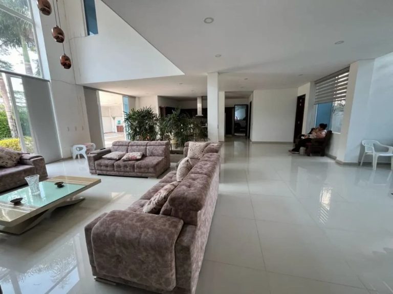 Hermosa casa campestre en arriendo en Apiay
