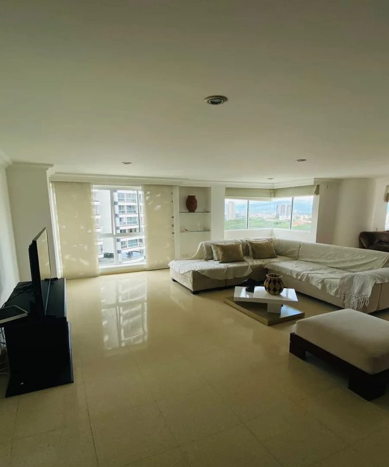 Apartamento dúplex en arriendo en Bucaramanga 162 m²