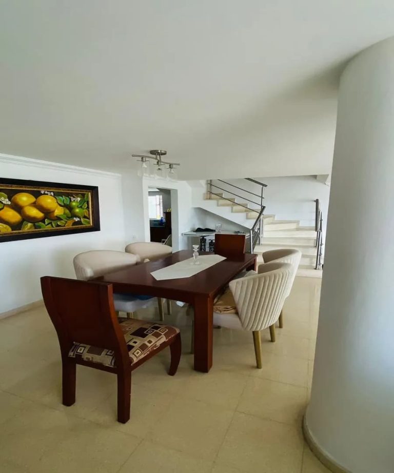 Apartamento dúplex en arriendo en Bucaramanga 162 m²