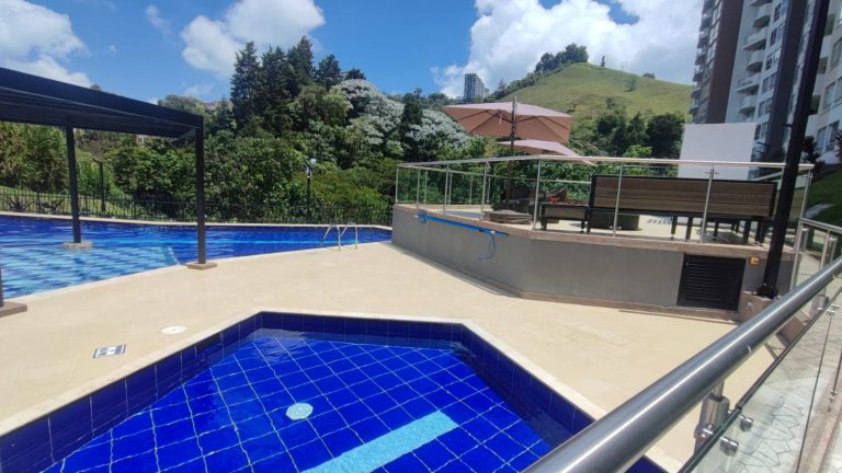 Hermoso apartamento en arriendo en el Trébol