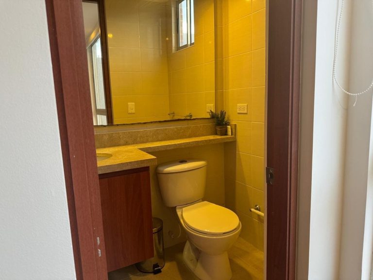 Moderno apartamento en arriendo en Cedritos piso 10