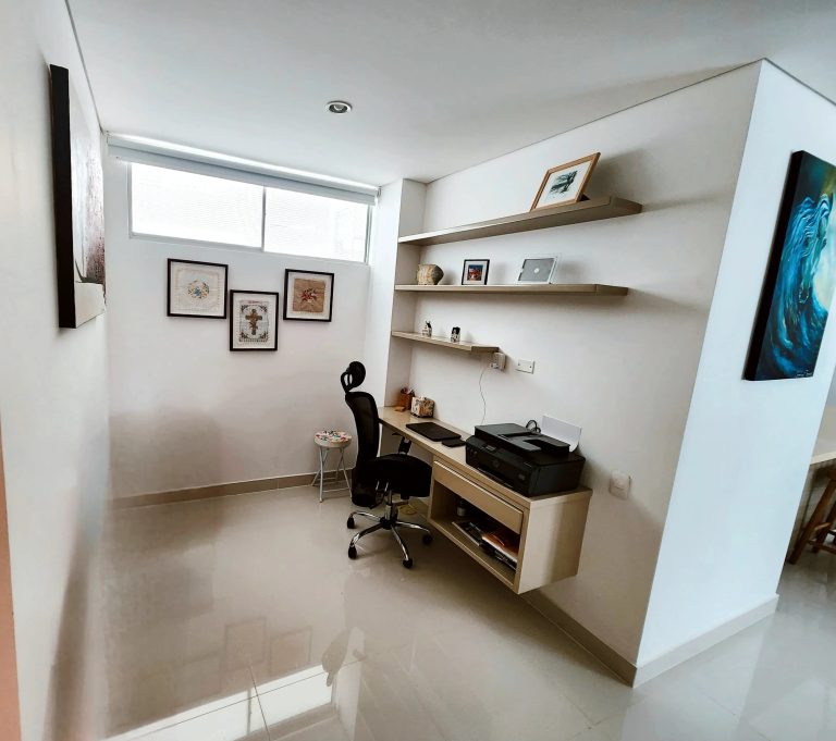Apartamento amoblado en arriendo en Serena del Mar 110m²