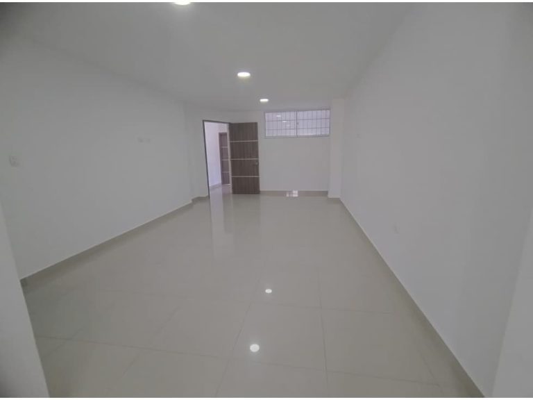 Se arrienda apartamento en Santa Marta Los Naranjos