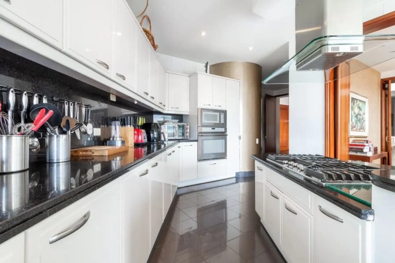 Apartamento en arriendo en Santa Bárbara Alta Penthouse