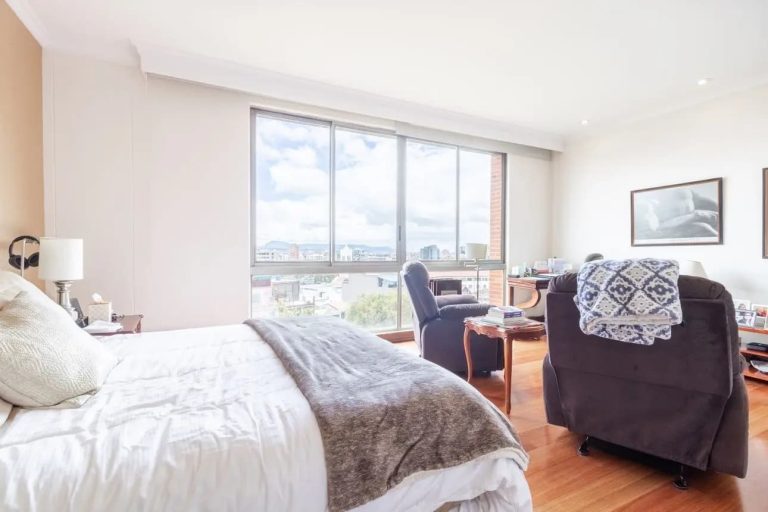 Apartamento en arriendo en Santa Bárbara Alta Penthouse