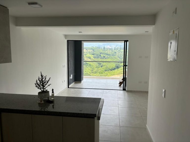 Apartamento en arriendo para estrenar en Cerritos