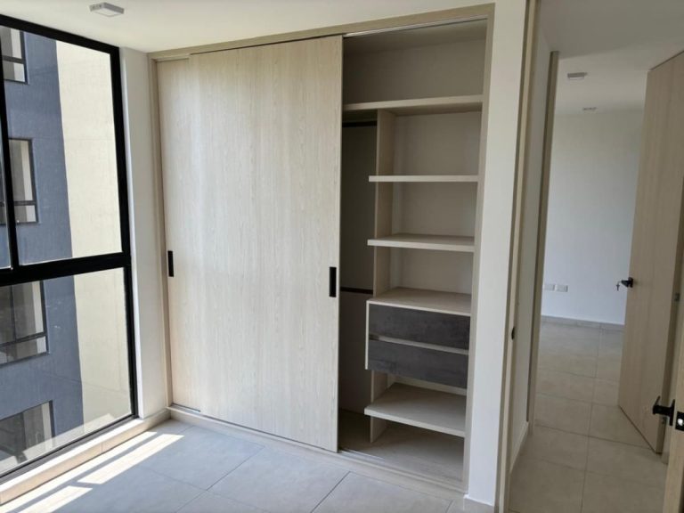Apartamento en arriendo para estrenar en Cerritos
