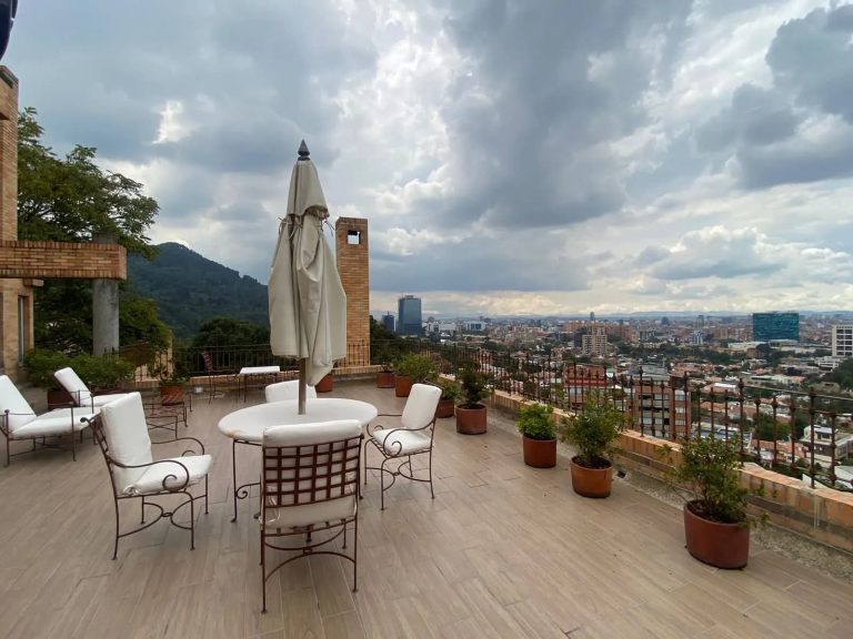 Arriendo de apartamento barrio Santa Bárbara Alta