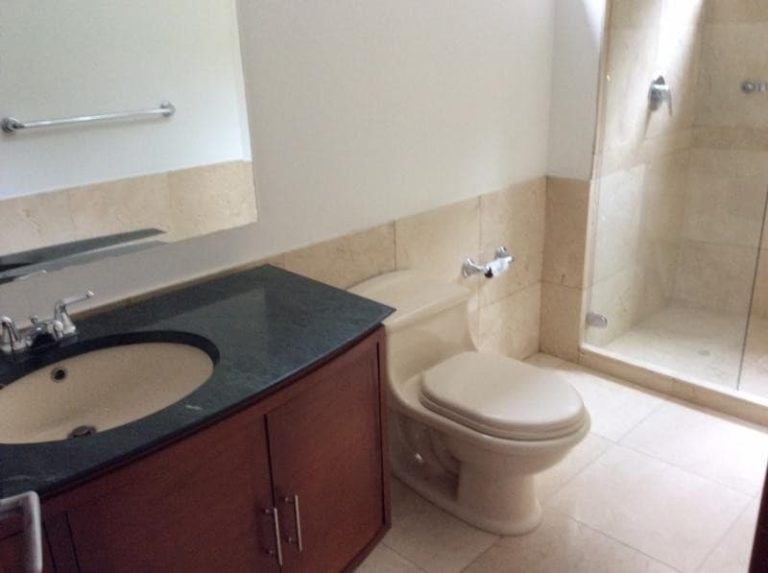 Arriendo de apartamento en barrio Santa Ana