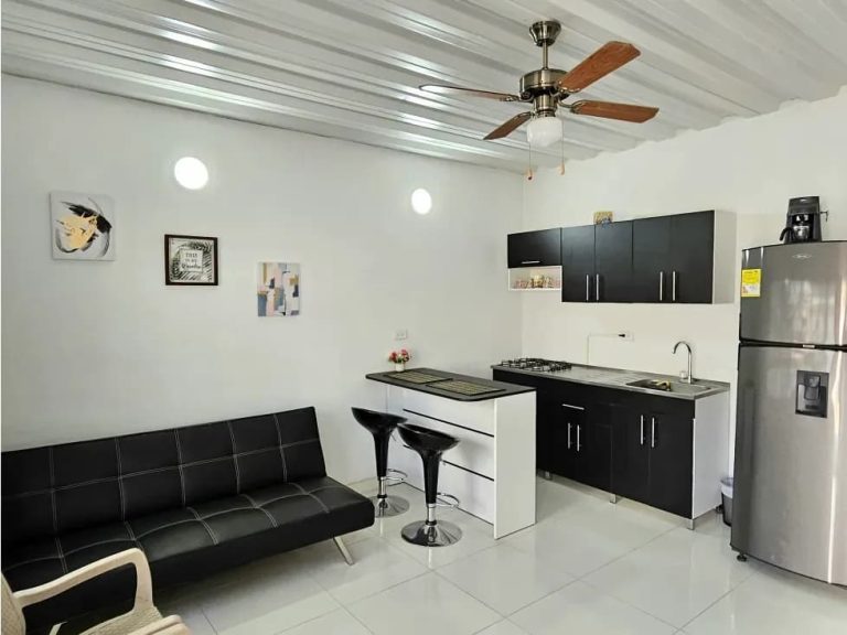 Casa amoblada en arriendo en Vista Hermosa