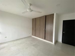 Casa en arriendo en barrio Camilo Torres 5