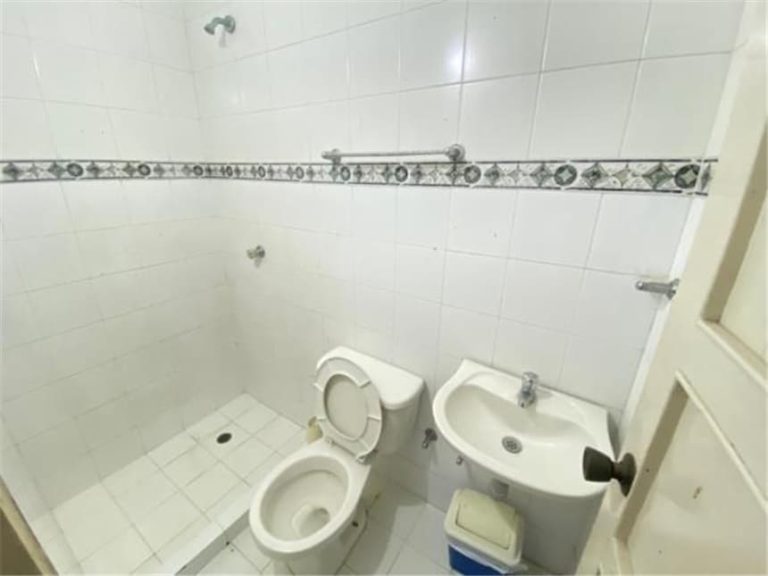 Casa de dos plantas en arriendo en Camilo Torres