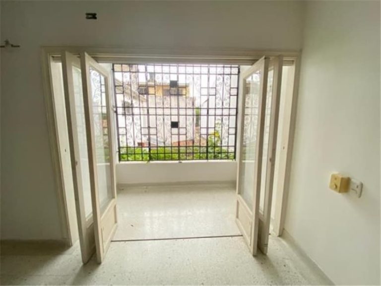 Casa de dos plantas en arriendo en Camilo Torres