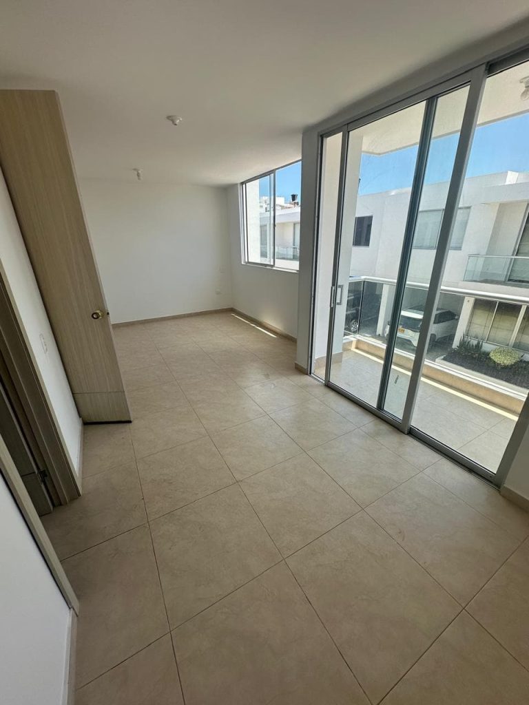 Hermosa casa duplex en arriendo en Jose Antonio Galán