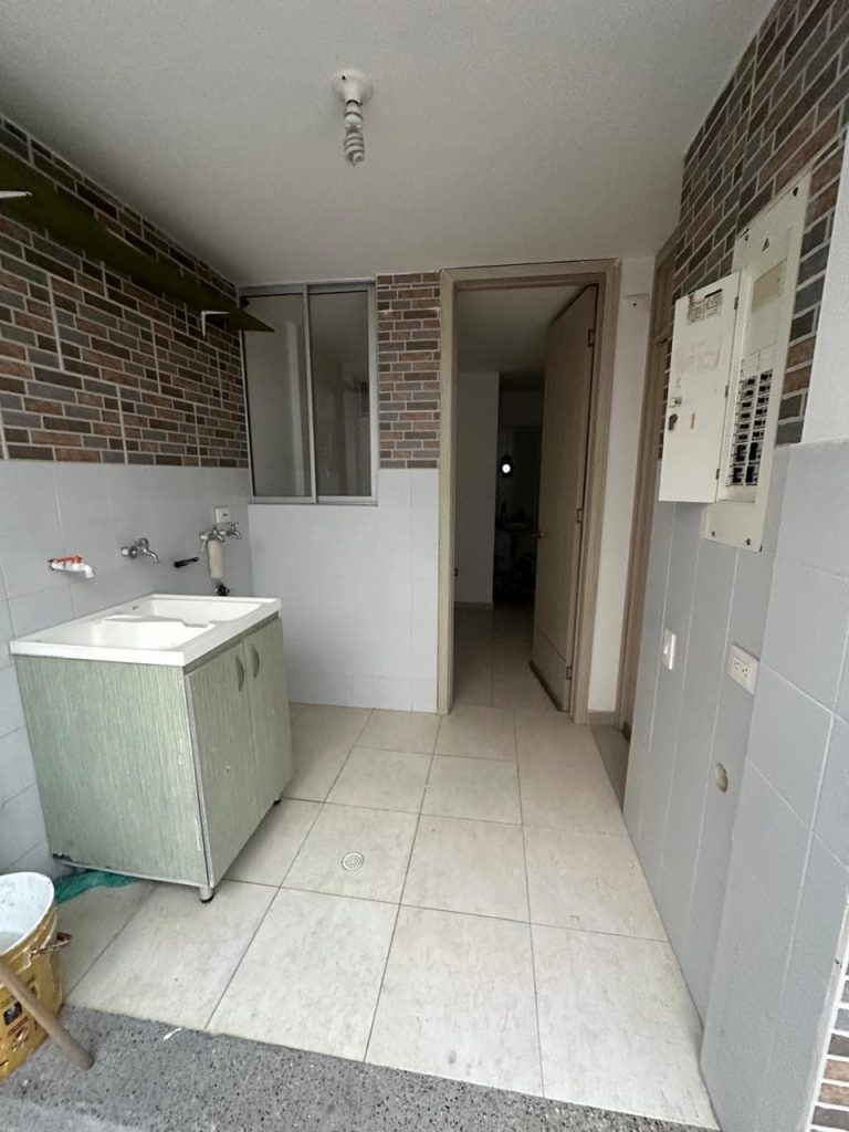Hermosa casa duplex en arriendo en Jose Antonio Galán