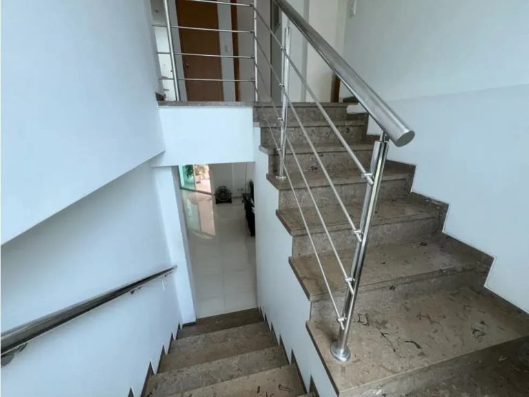 Hermosa casa en arriendo en Pozos Colorados