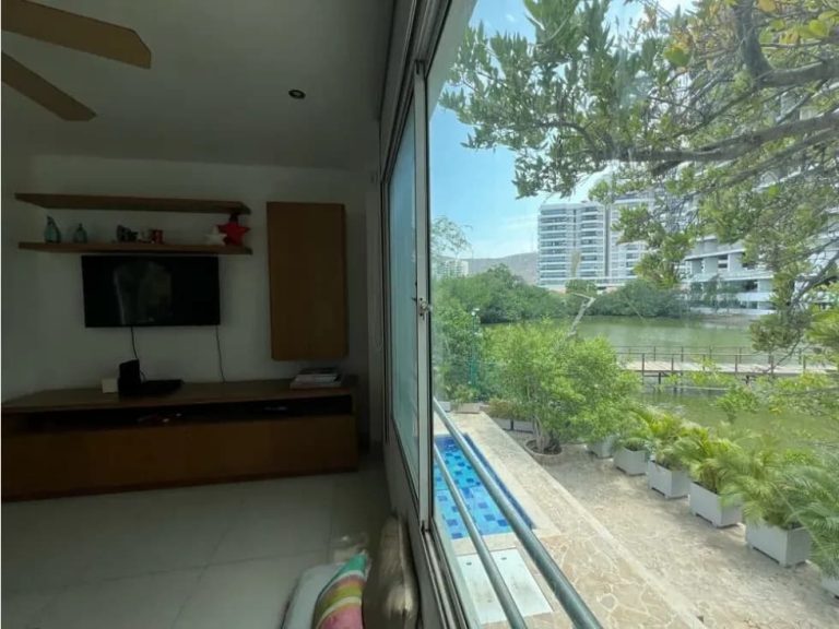 Hermosa casa en arriendo en Pozos Colorados