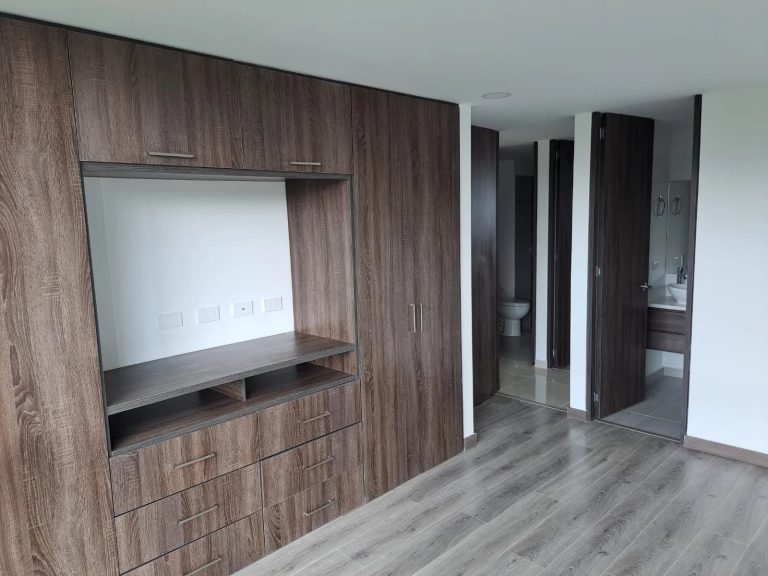 Lindo apartamento en arriendo en Bosques de Viena