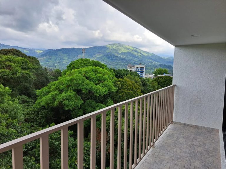 Lindo apartamento en arriendo en Bosques de Viena