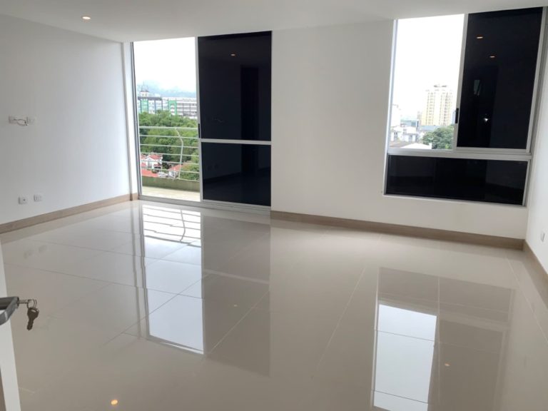 Maravilloso penthouse en arriendo en barrio Laureles