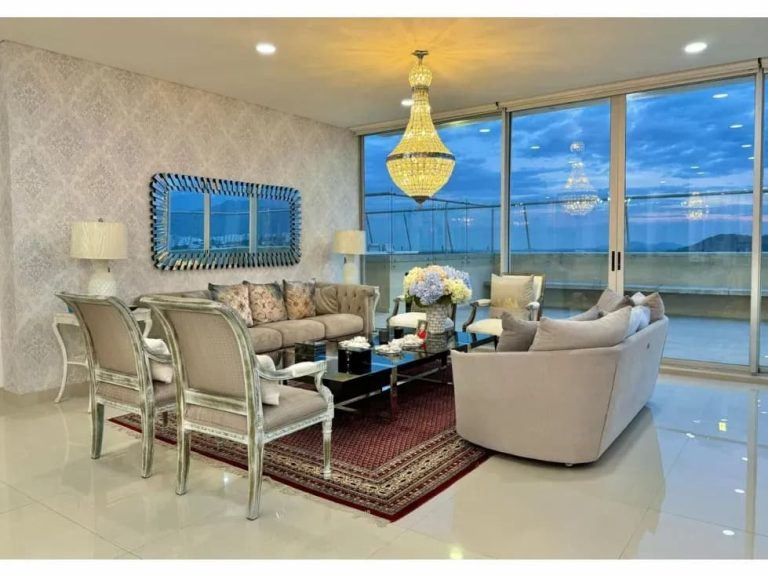 Penthouse en arriendo en Novalito