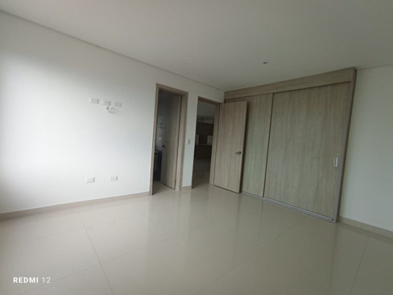 Apartamento en arriendo Valledupar Edificio Avant 108m²