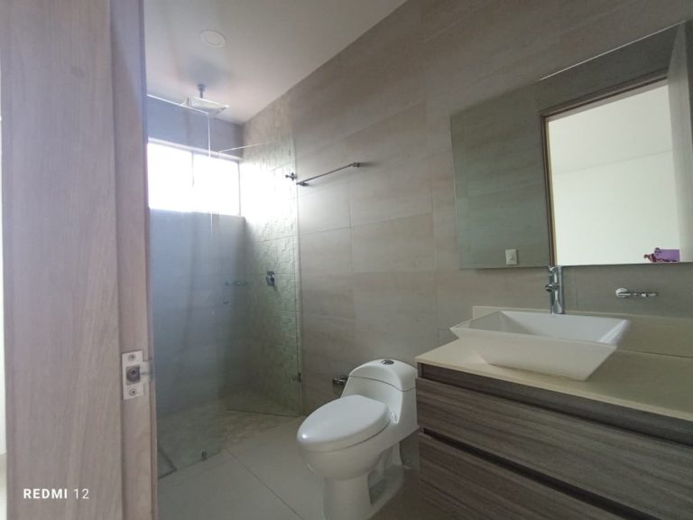 Apartamento en arriendo Valledupar Edificio Avant 108m²