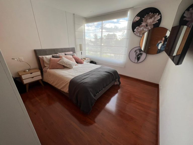 Apartamento en arriendo en Chico Navarra de 75m²