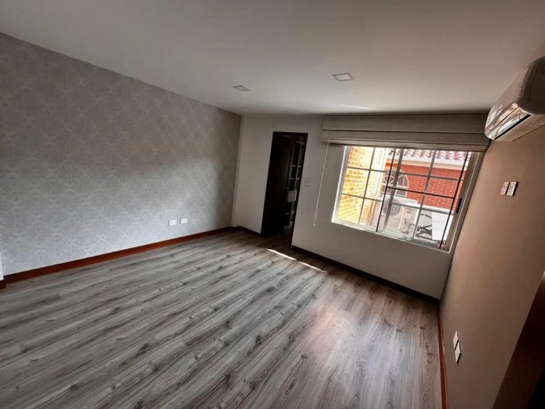 Linda casa en arriendo en Pinares