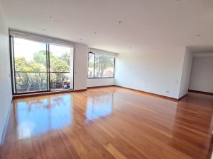 Apartamento en arriendo en Nuevo Country Bogotá 130 m²