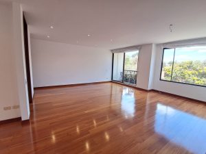 Apartamento en arriendo en Nuevo Country Bogotá 130 m²