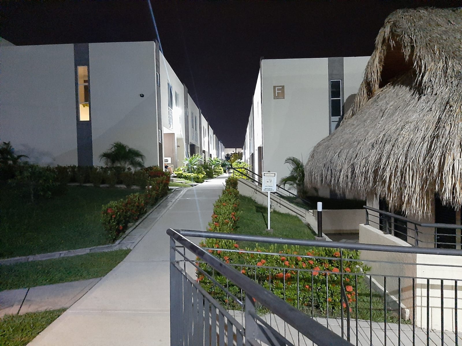 ARRIENDO APTO ESTUDIO COTA $ 1.000.000