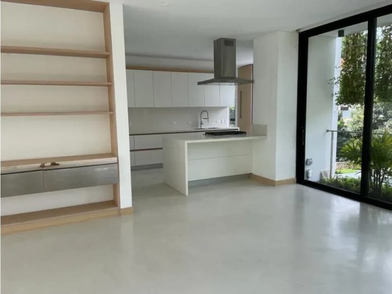 Apartamento en arriendo en barrio Ciudad Jardín