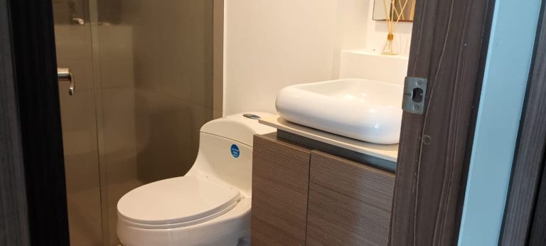 Apartamento en arriendo en Los Álamos con admón. incluida