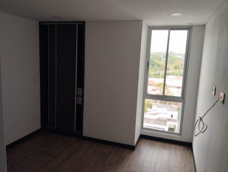 Apartamento para arriendo en Pinares
