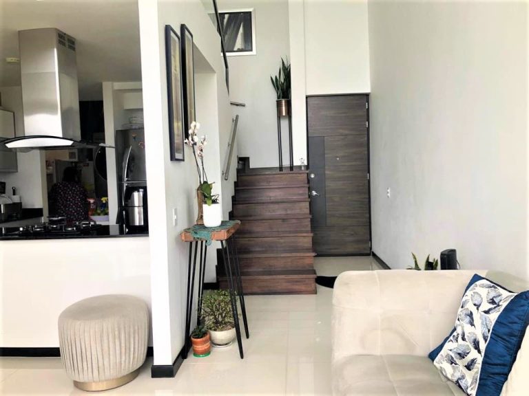 Arriendo apartamento en Pereira Cerritos con 152m²